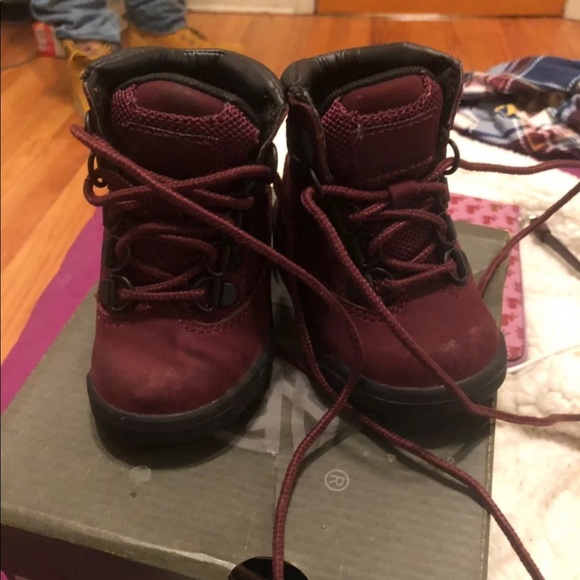 Maroon timberlands baby size 4 like new - Picture 2 of 3